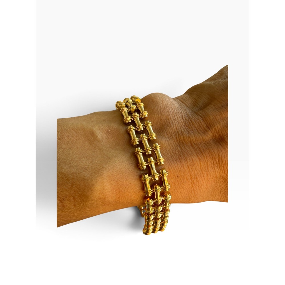 Vintage Trifari Wide Link Bracelet Women 7.5 Gold Tone EUC Double Row Signed